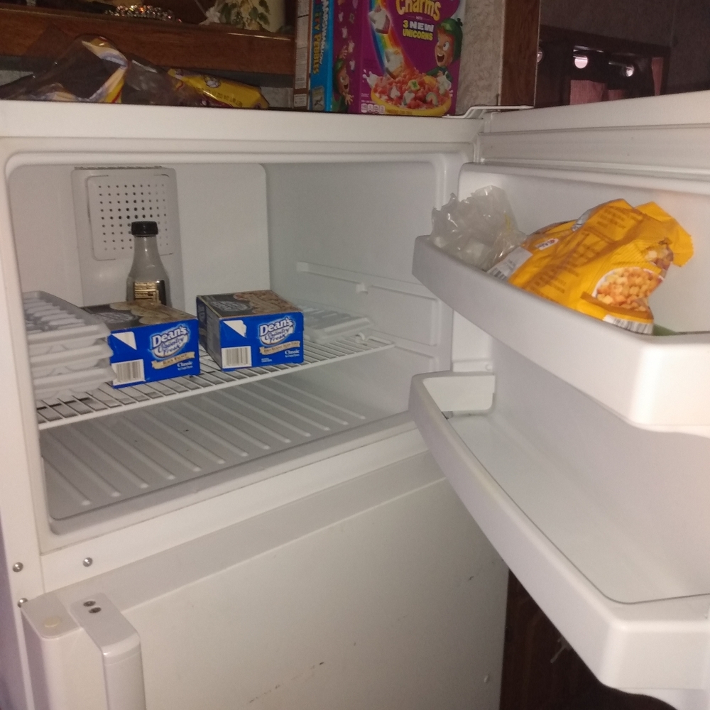 Refrigerator - Picture 2 of 3